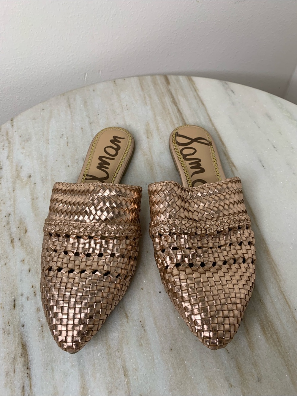 Sam Edelman Metallic mules sz 8 "Rare Find" Rose Gold Woven Pointed Slide Mules